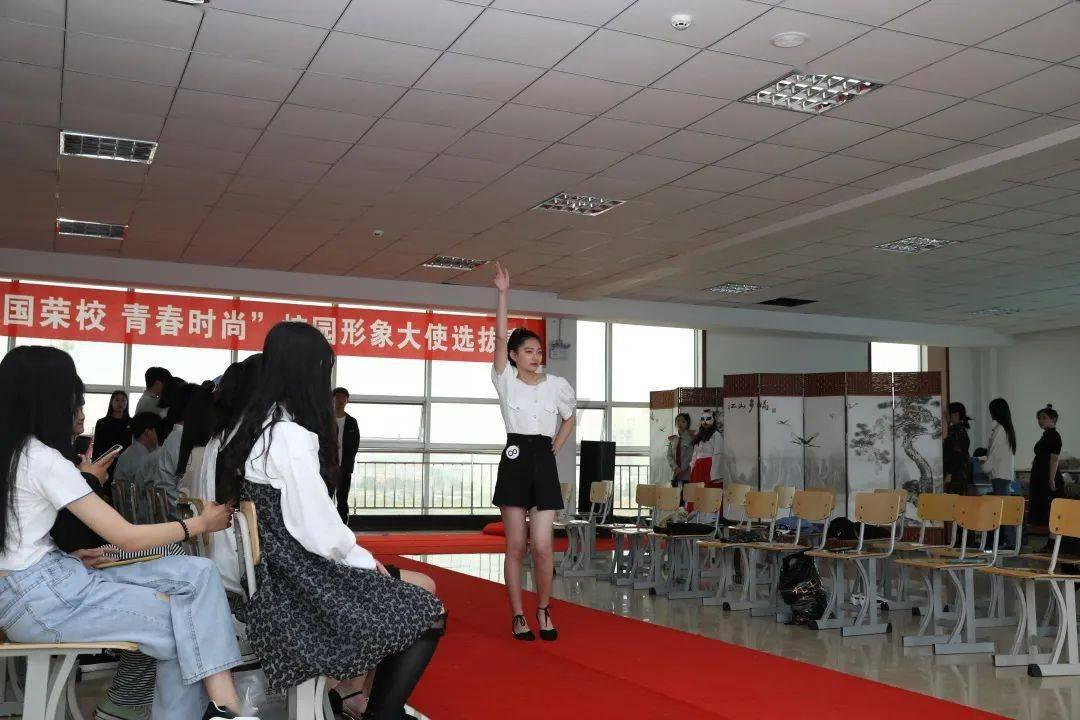 微藻能源可以替代化石燃料吗？它的成本又是多少？游戏画面